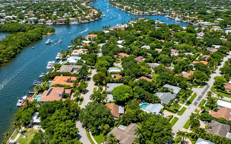 Planet Roofing serves Colee Hammock and surrounding Fort Lauderdale neighborhoods