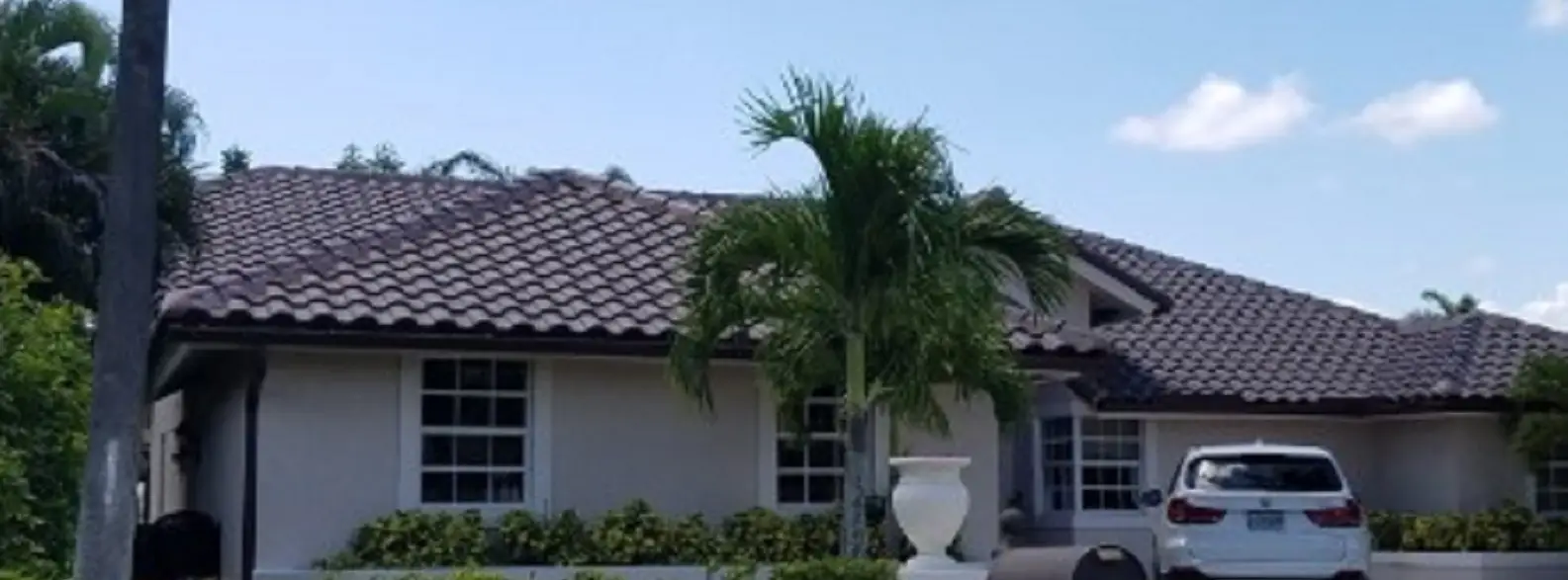 Concrete tile roof installation in Fort Lauderdale, Florida